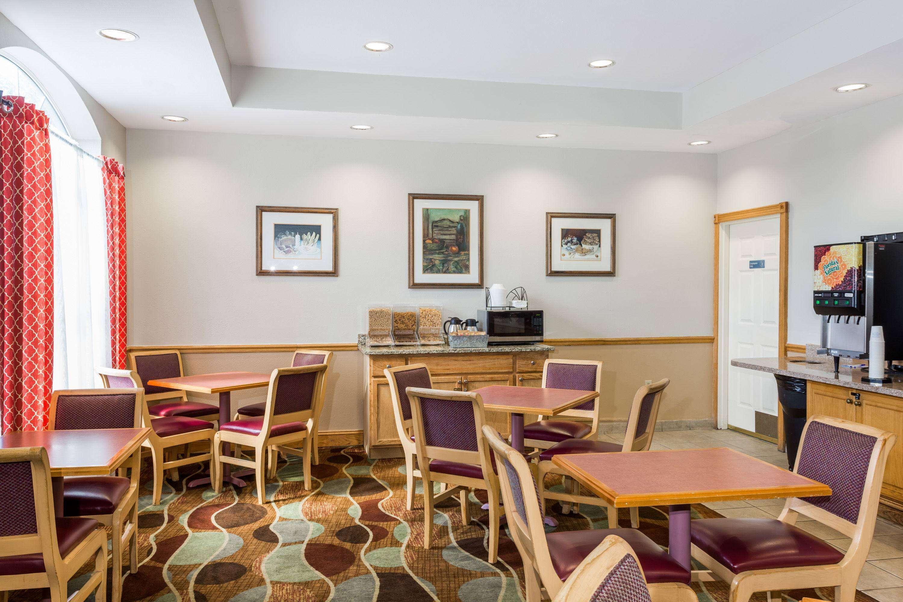 Baymont By Wyndham Fort Myers Airport Dış mekan fotoğraf