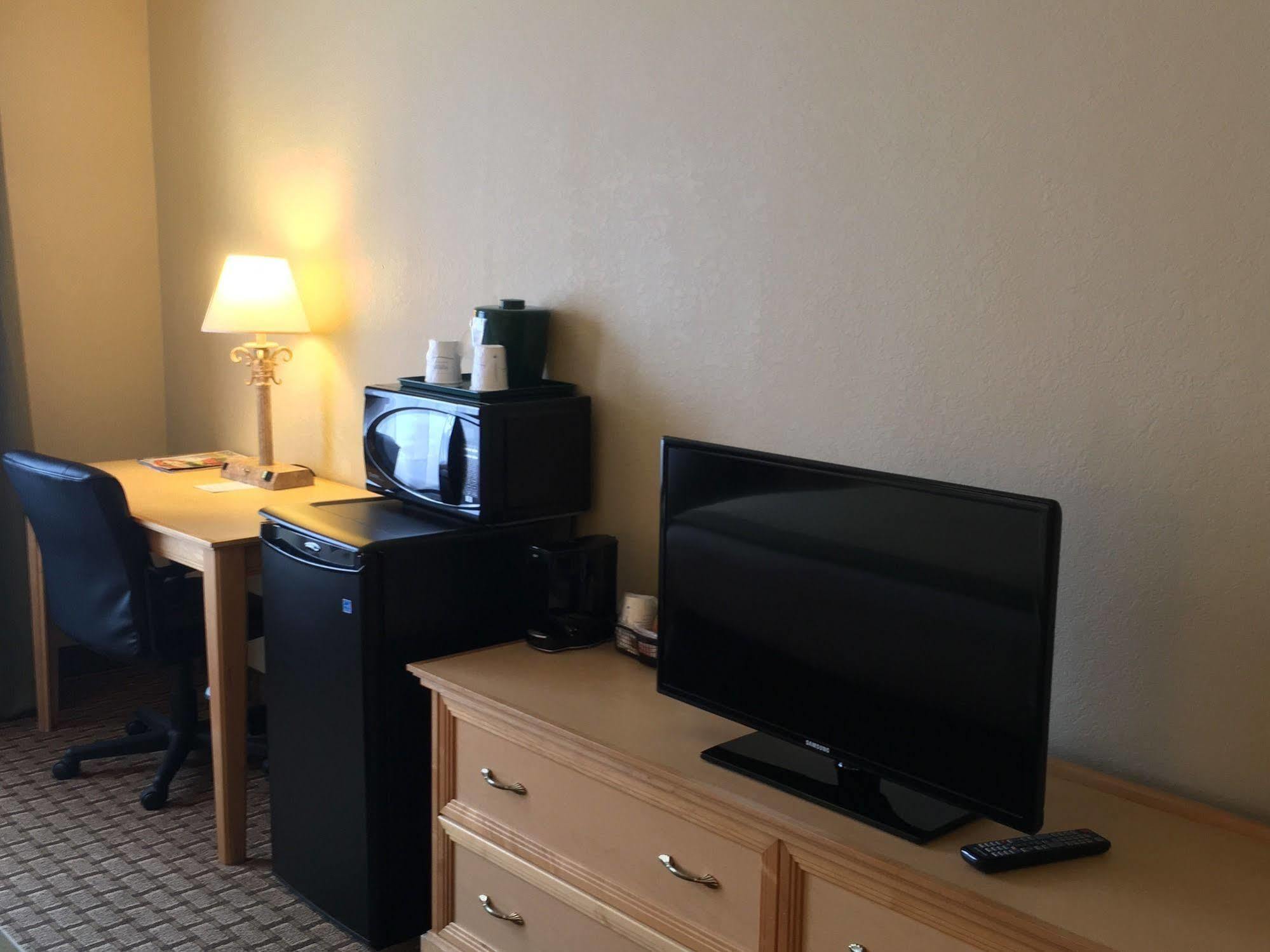 Baymont By Wyndham Fort Myers Airport Dış mekan fotoğraf