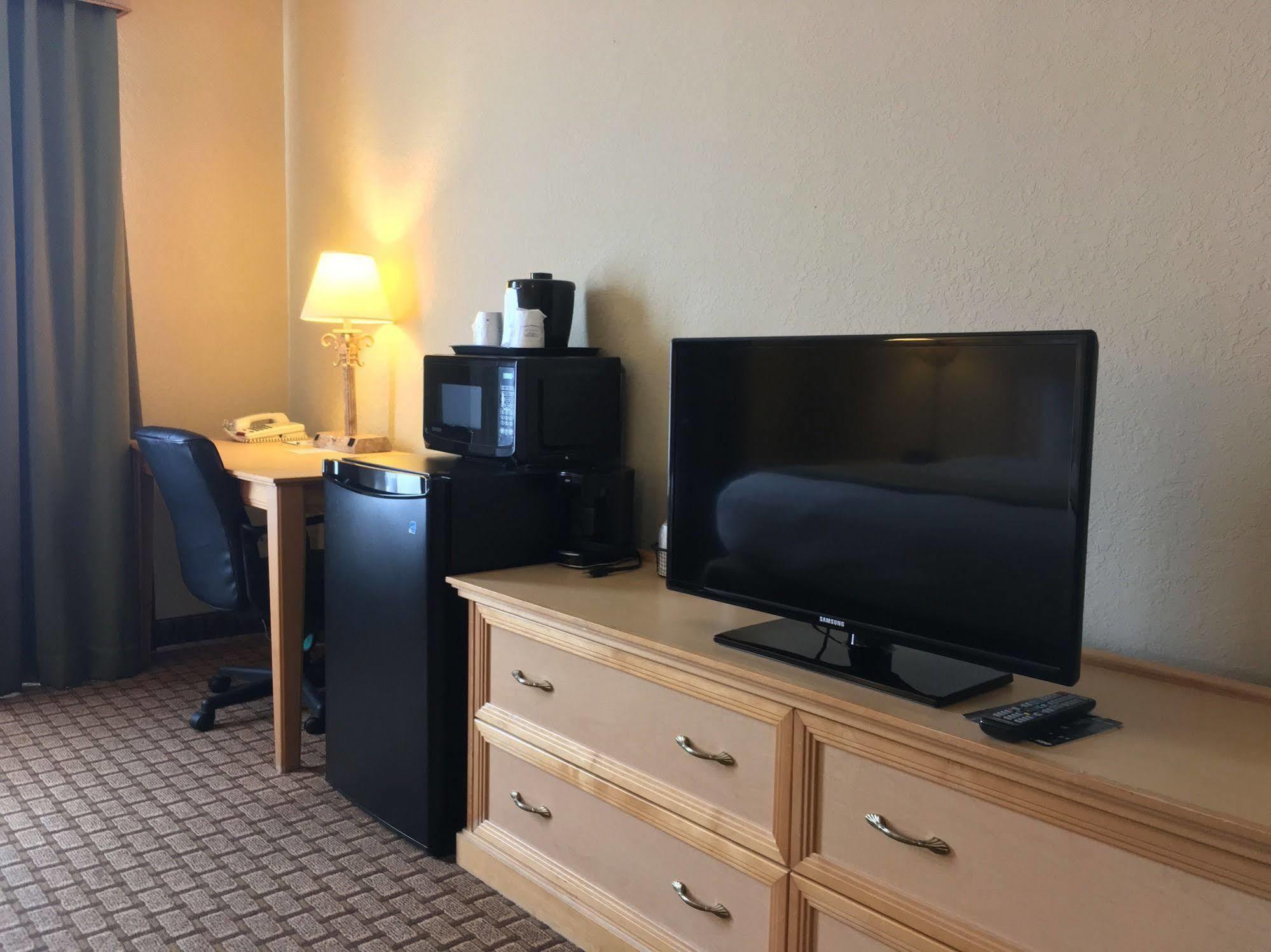 Baymont By Wyndham Fort Myers Airport Dış mekan fotoğraf